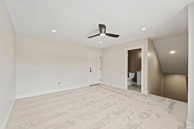 688 Skillet Avenue, Huntertown, IN 46748