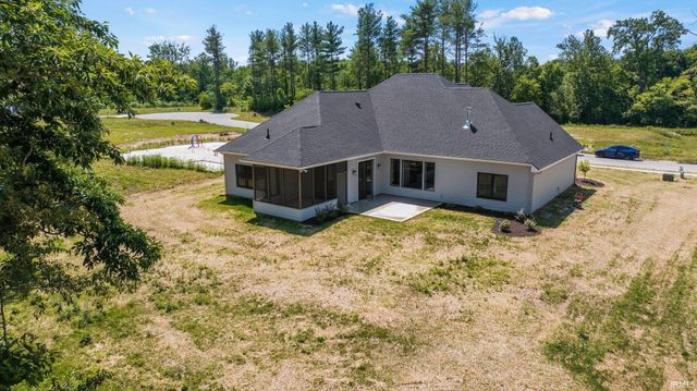 688 Skillet Avenue, Huntertown, IN 46748
