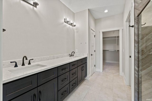 688 Skillet Avenue, Huntertown, IN 46748
