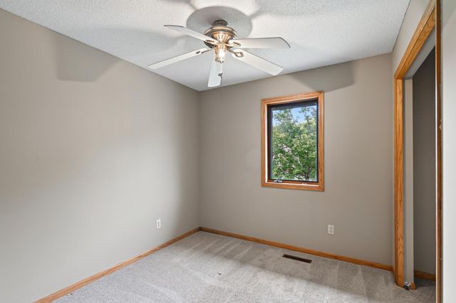 8026 173rd Street W, Lakeville, MN 55044