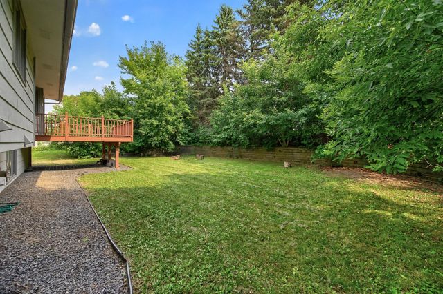 8026 173rd Street W, Lakeville, MN 55044