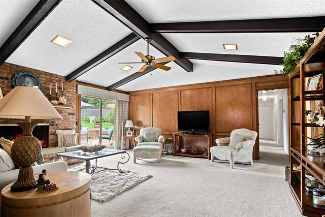 3301 Canterbury Drive, Plano, TX 75075