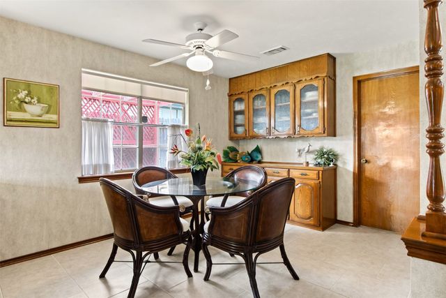 3301 Canterbury Drive, Plano, TX 75075