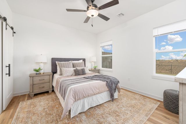 2424 E Elk Ridge Ave, Goddard, KS 67052