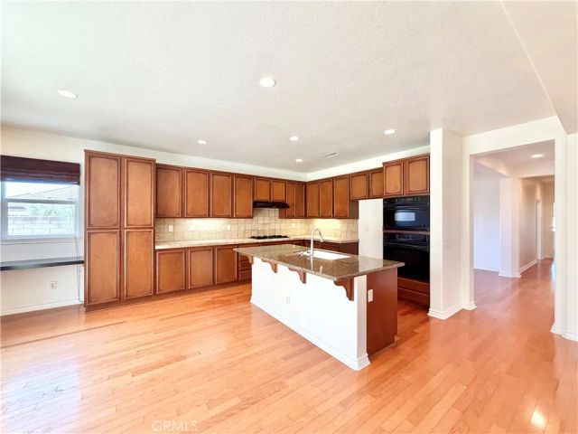 35824 Red Bluff, Murrieta, CA 92562
