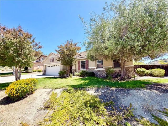 35824 Red Bluff, Murrieta, CA 92562