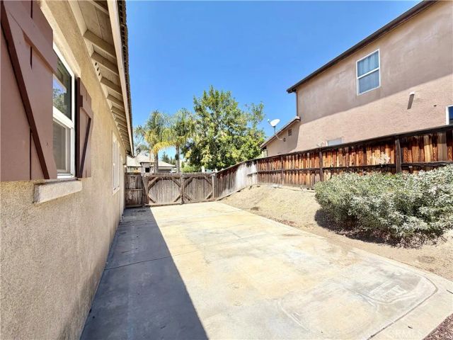 35824 Red Bluff, Murrieta, CA 92562