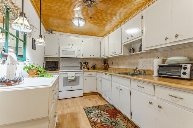 405 N Ocean Blvd 1528, Pompano Beach, FL 33062