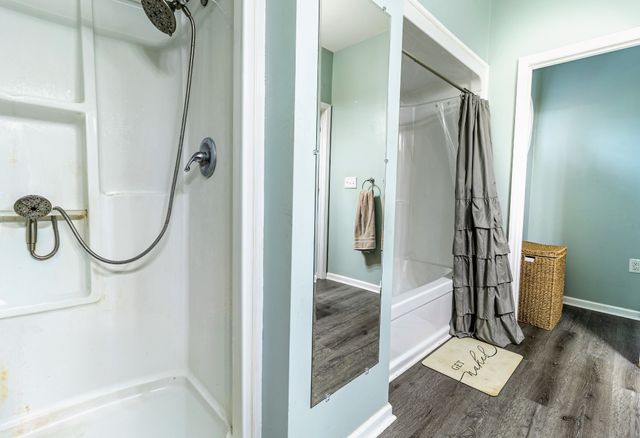 1910 Cedar Creek Rd, Vanleer, TN 37181