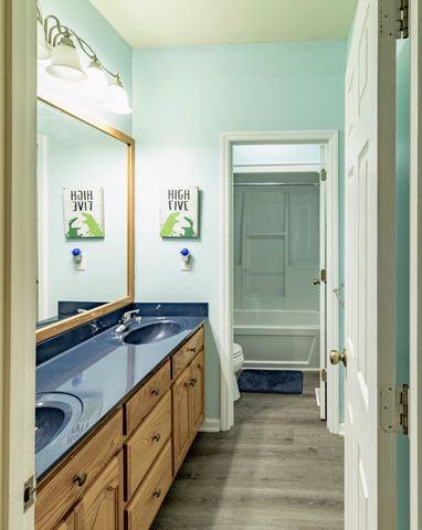 1910 Cedar Creek Rd, Vanleer, TN 37181