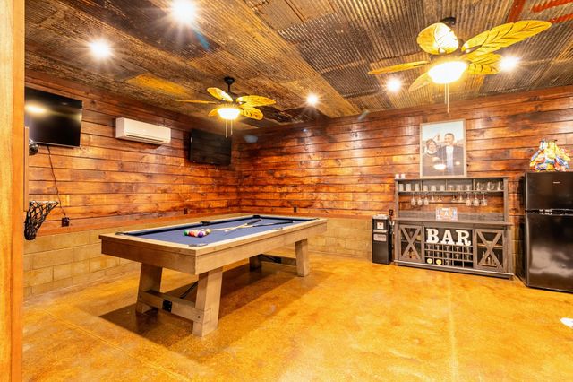 1910 Cedar Creek Rd, Vanleer, TN 37181