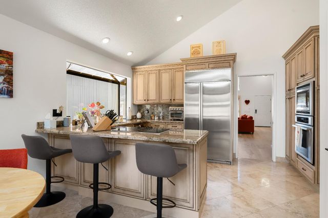 2188 Promontory Point Ln, Gold River, CA 95670