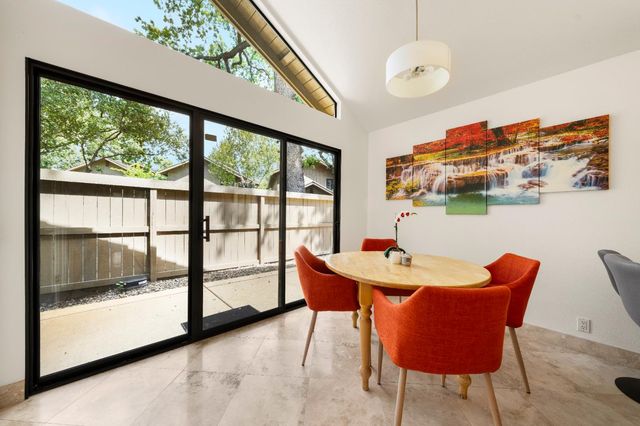 2188 Promontory Point Ln, Gold River, CA 95670