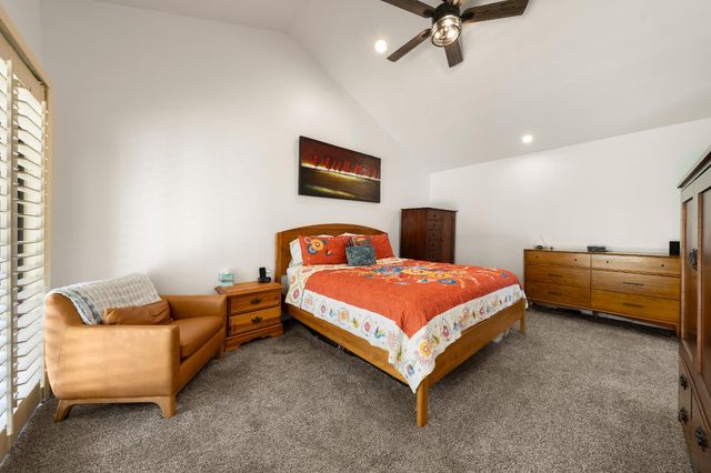 2188 Promontory Point Ln, Gold River, CA 95670