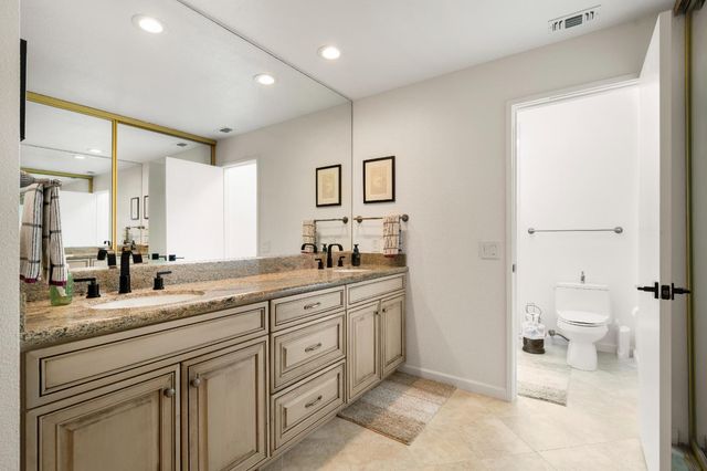 2188 Promontory Point Ln, Gold River, CA 95670