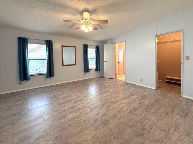 108 N SAINT GEORGE CIRCLE, Apollo Beach, FL 33572