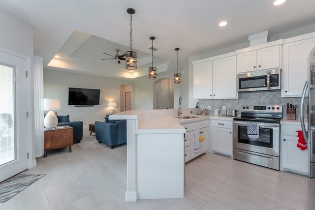 17 Valdarama Dr, Laguna Vista, TX 78578