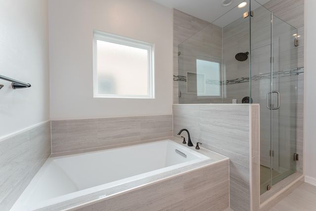 17 Valdarama Dr, Laguna Vista, TX 78578