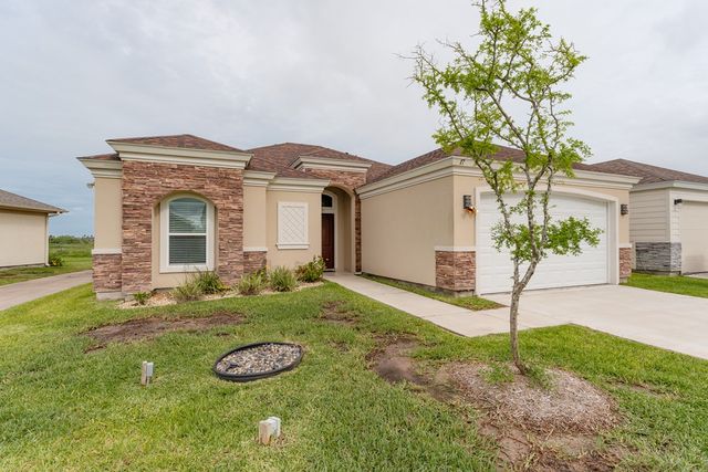 17 Valdarama Dr, Laguna Vista, TX 78578