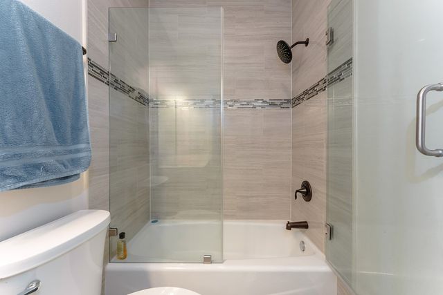 17 Valdarama Dr, Laguna Vista, TX 78578