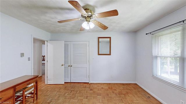 3908 Beverly Hills Drive, High Point, NC 27265