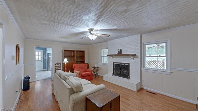 3908 Beverly Hills Drive, High Point, NC 27265