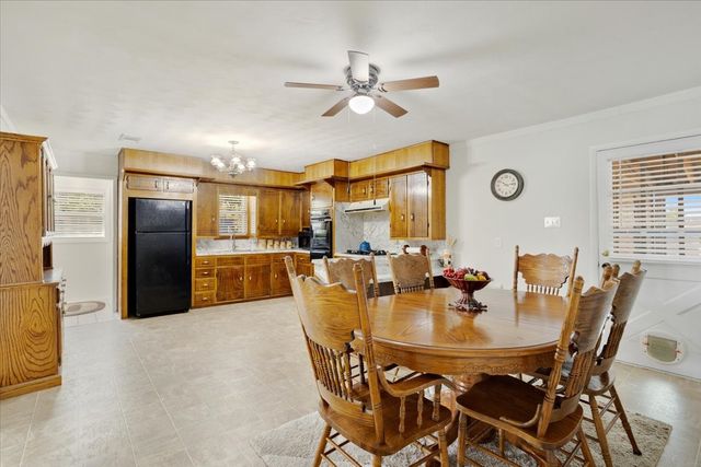 515 E Day Street, Denison, TX 75021