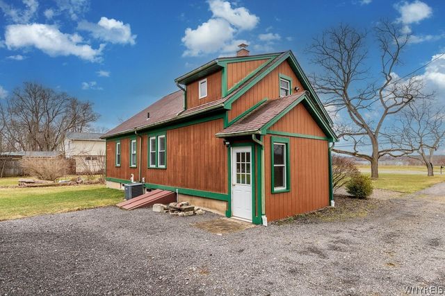 3471 West River Road, Grand Island, NY 14072