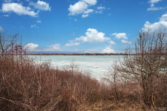 3471 West River Road, Grand Island, NY 14072