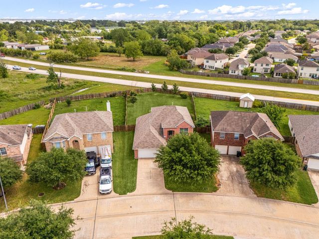 9326 Camelia Crest Lane, Houston, TX 77064