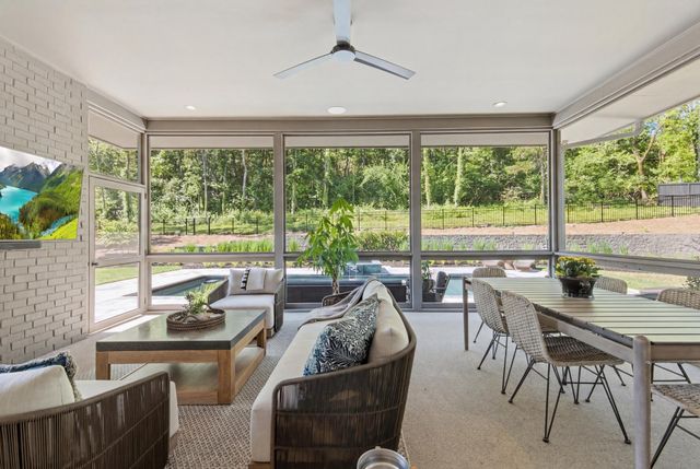 1109 Sparta Rd, Nashville, TN 37205