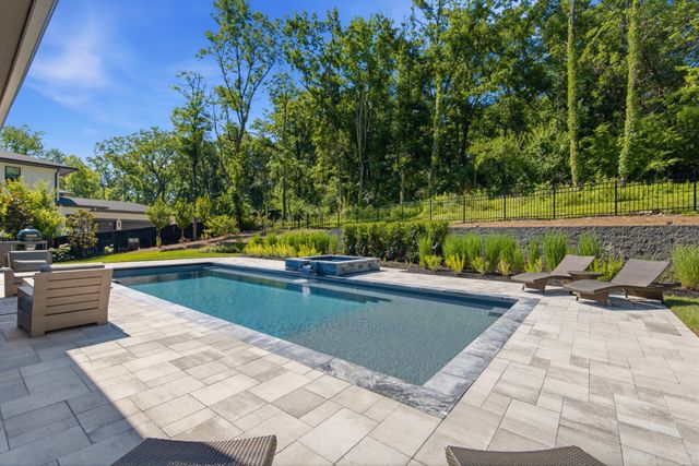 1109 Sparta Rd, Nashville, TN 37205