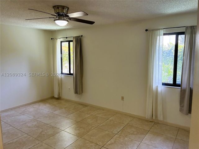9324 SW 132nd St, Miami, FL 33176