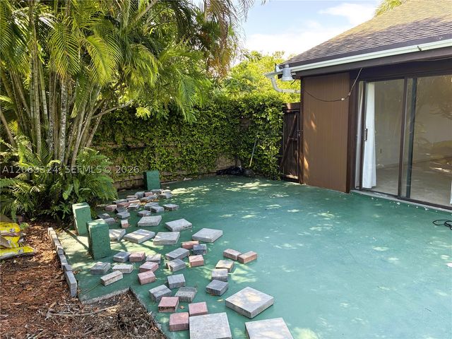 9324 SW 132nd St, Miami, FL 33176