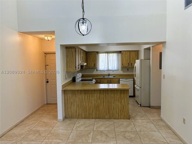 9324 SW 132nd St, Miami, FL 33176