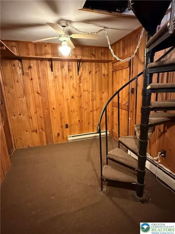 102 Creek Drive, Polk Twp, PA 18058