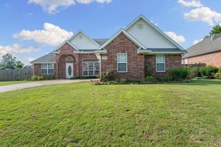 1315 S Breckenridge Loop, Rogers, AR 72756