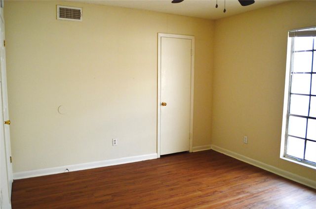 4709 Harmon Ave 333, Austin, TX 78751