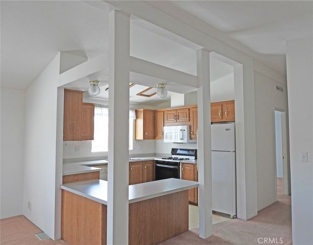 15428 Tulsa Street 28, San Fernando, CA 91345