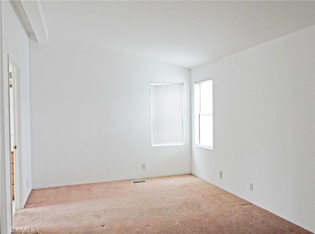 15428 Tulsa Street 28, San Fernando, CA 91345
