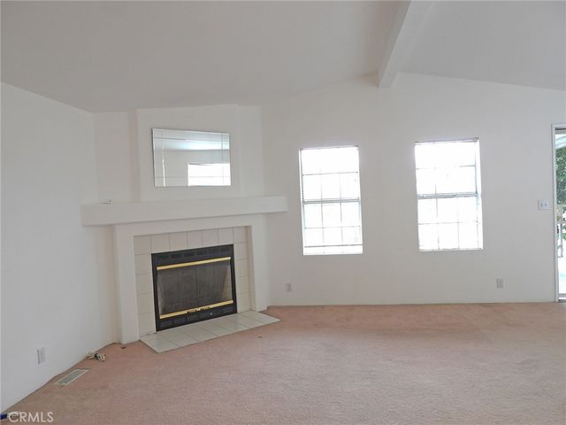 15428 Tulsa Street 28, San Fernando, CA 91345