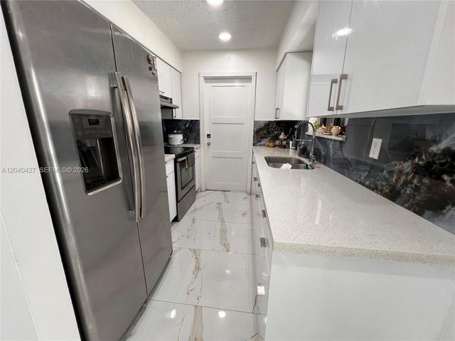235 SW 18th Ave, Homestead, FL 33030