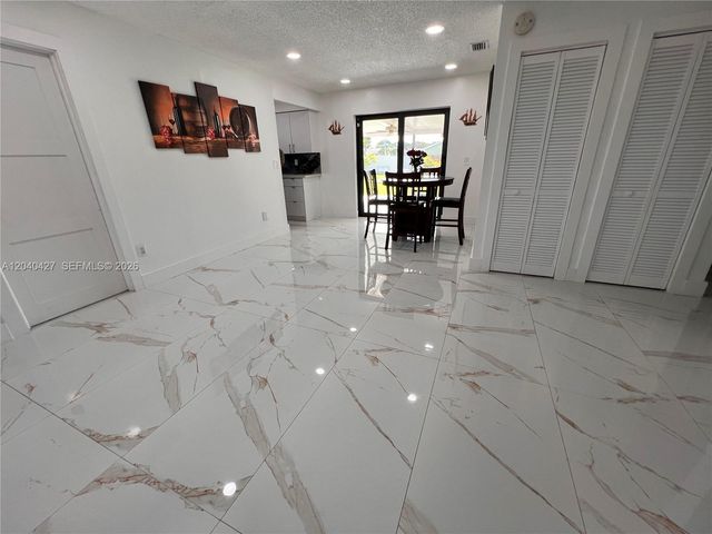 235 SW 18th Ave, Homestead, FL 33030