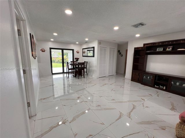 235 SW 18th Ave, Homestead, FL 33030