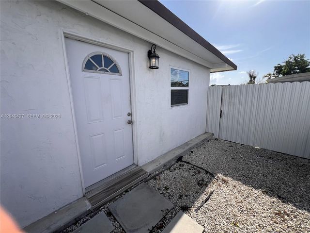 235 SW 18th Ave, Homestead, FL 33030