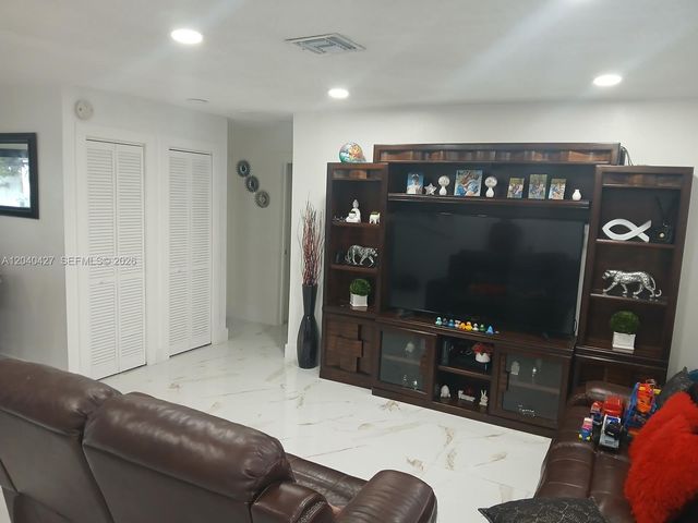 235 SW 18th Ave, Homestead, FL 33030