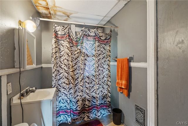 118 West Bissell Street, Syracuse, NY 13207