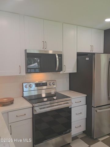 501 N Kerr Avenue, Wilmington, NC 28405