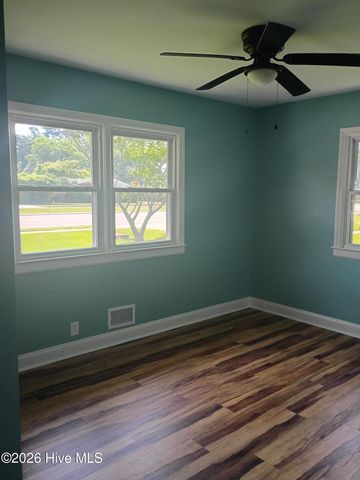 501 N Kerr Avenue, Wilmington, NC 28405
