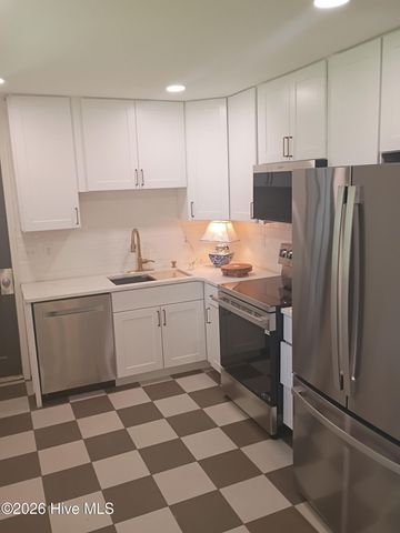 501 N Kerr Avenue, Wilmington, NC 28405